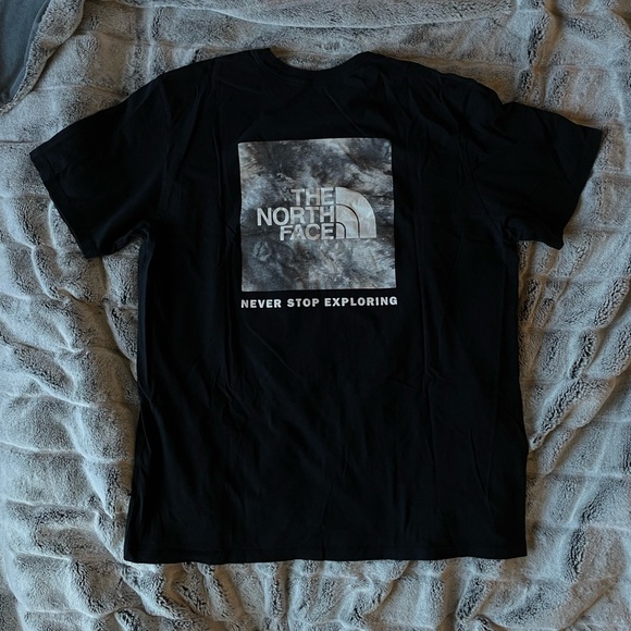 The North Face (Men) T-Shirt - Picture 2 of 2